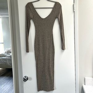 NWOT Windsor Longsleeve Midi Bodycon Dress